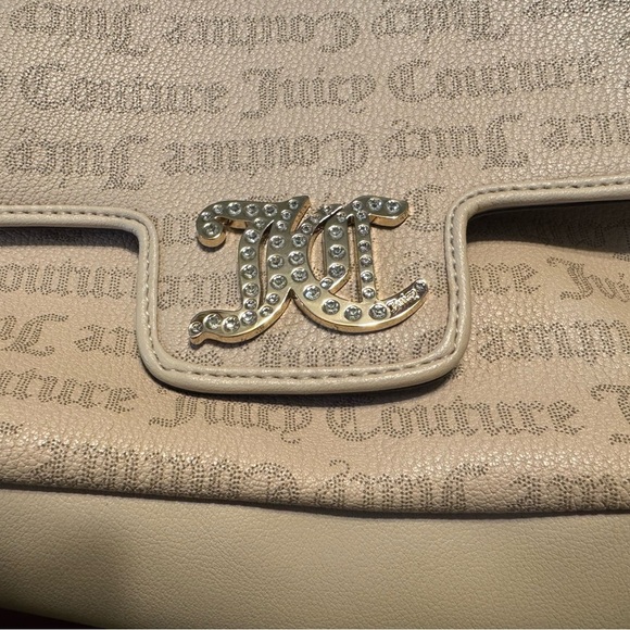 Juicy Couture Brighter Than A Diamond Classic Cream Monogram Shoulder Bag EUC - Picture 2 of 16